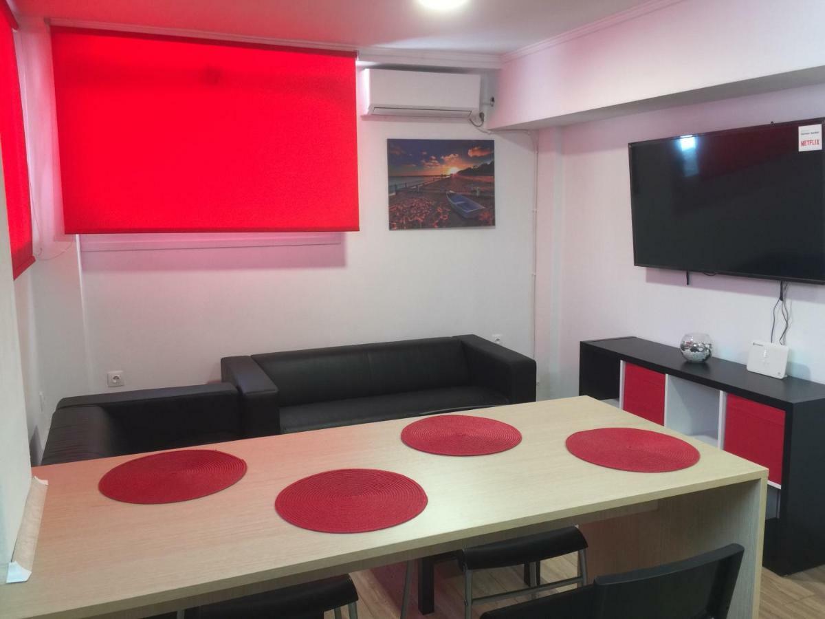 Loutraki Hostel Luaran gambar