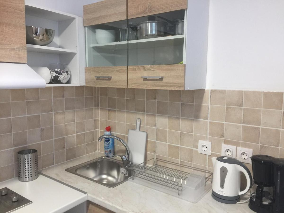 Loutraki Hostel Luaran gambar